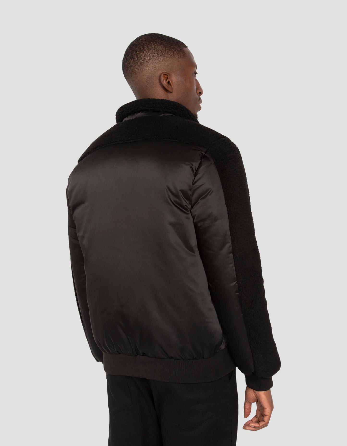 Chaqueta del ejército negro